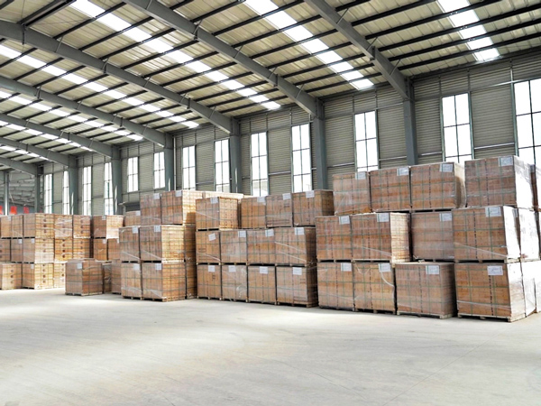 Warehousing Capacity of Kerui Fire Brick Supplier