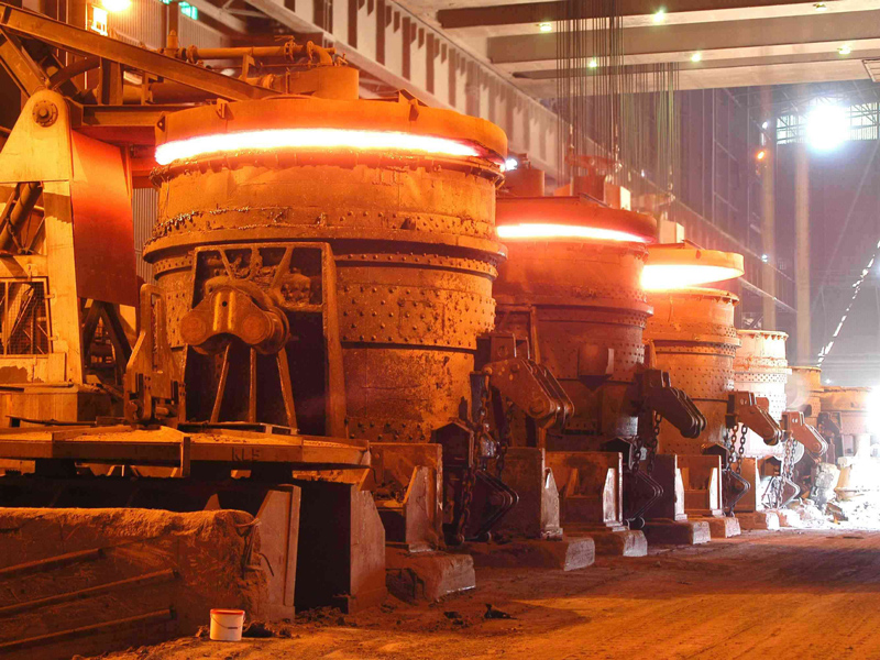 Fireclay Brick in Steel Making Industry
