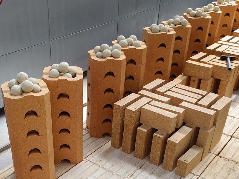 Production of Kerui Fire Clay Bricks