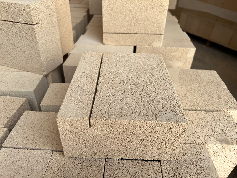 Introduction of Kerui High Alumina Insulation Bricks