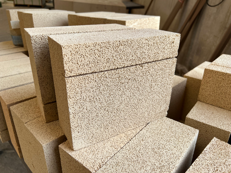 Kerui Effective High Alumina Insulation Brick