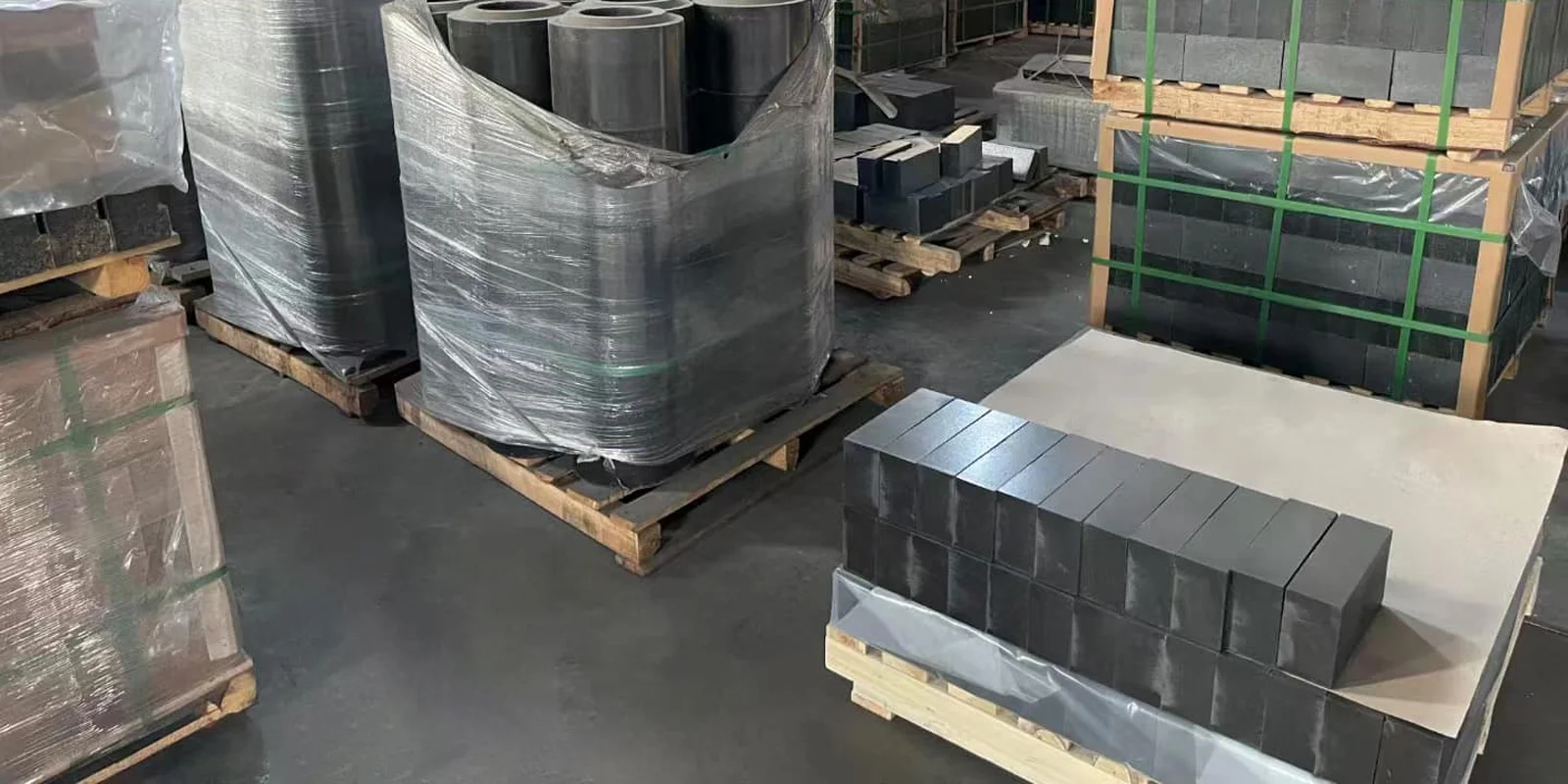 KERUI Magnesia Carbon Brick for Shipment
